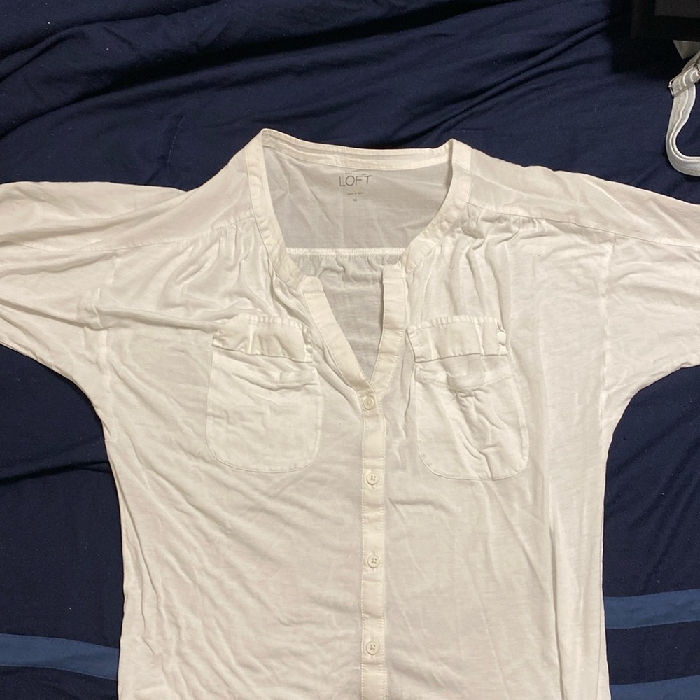 Ann Taylor shirt size xs